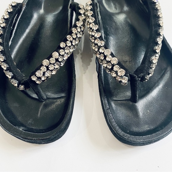 Isabel Marant rhinestone suede leather thong sandals - Picture 2 of 8